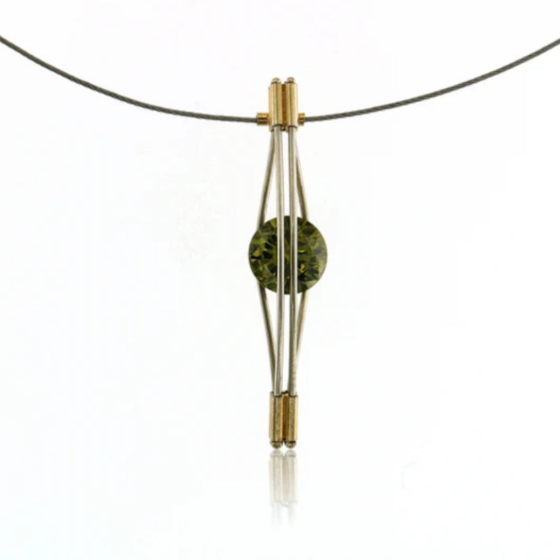 Captured Peridot Necklace